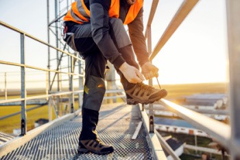 Protecting Your Feet From Workplace Injuries